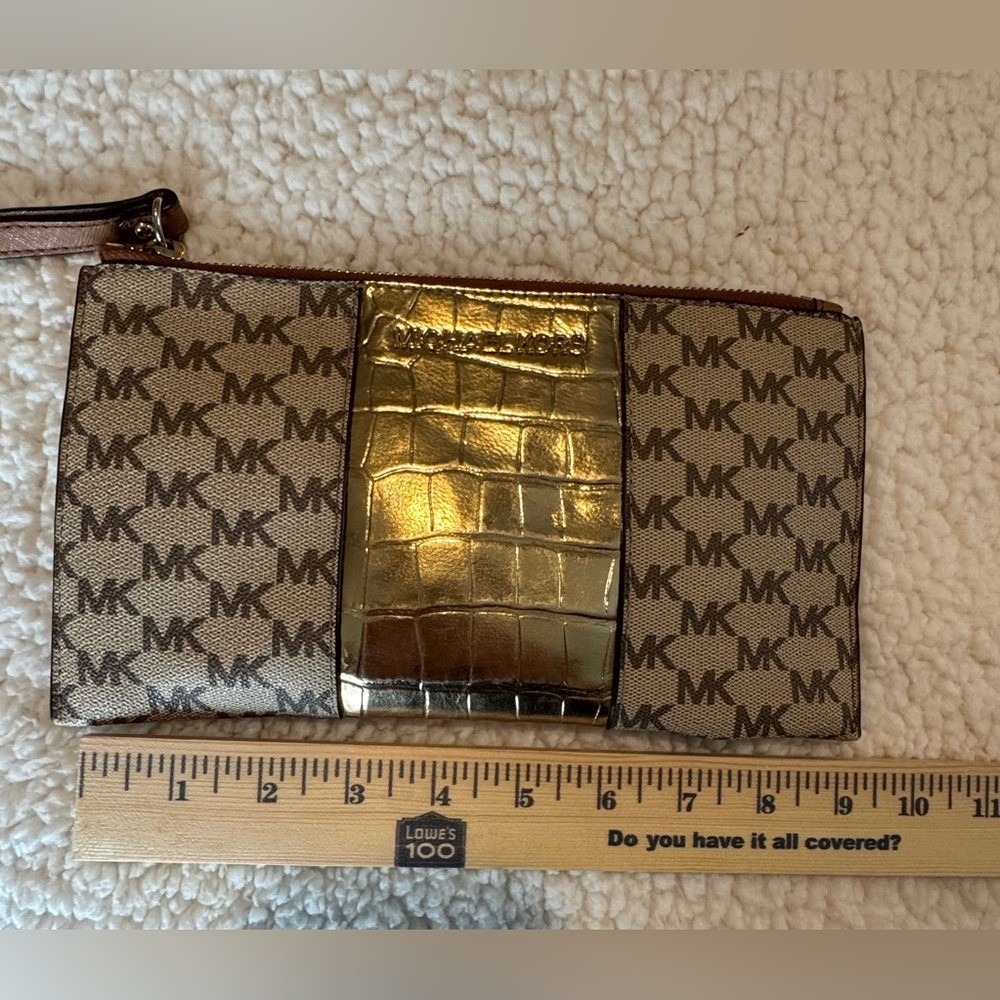 Michael Kors Wristlet Pouch MK Signature Monogram Gold Croc Embossed Leather - Picture 6 of 7